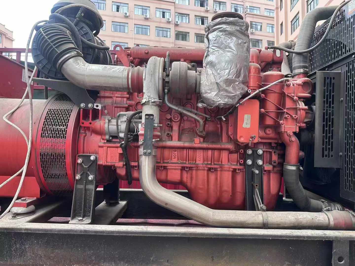 綦江如何选择适合 600kW 柴油发电机组的过载保护器？