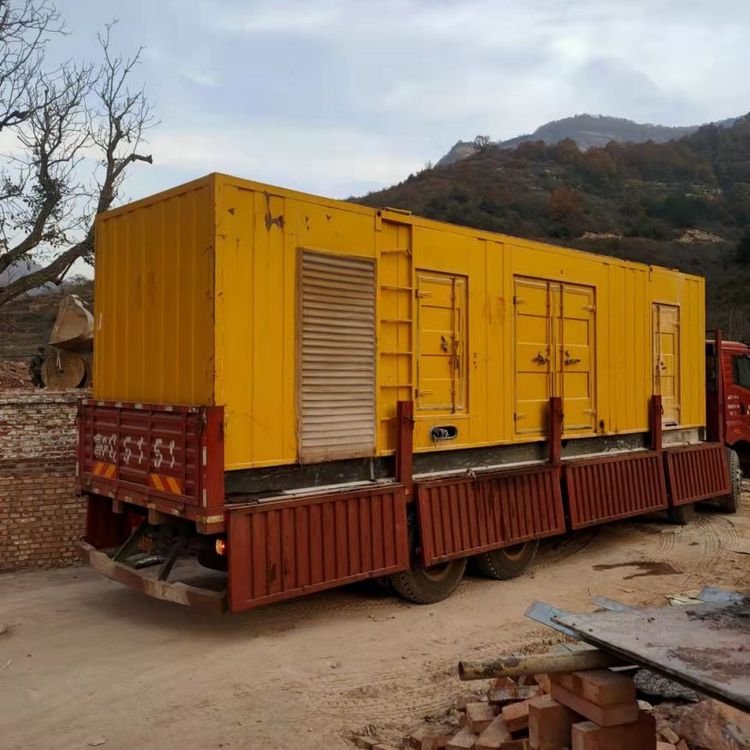 綦江200kW 发电机组在带电阻性负载时，输出功率会受到哪些因素的影响？